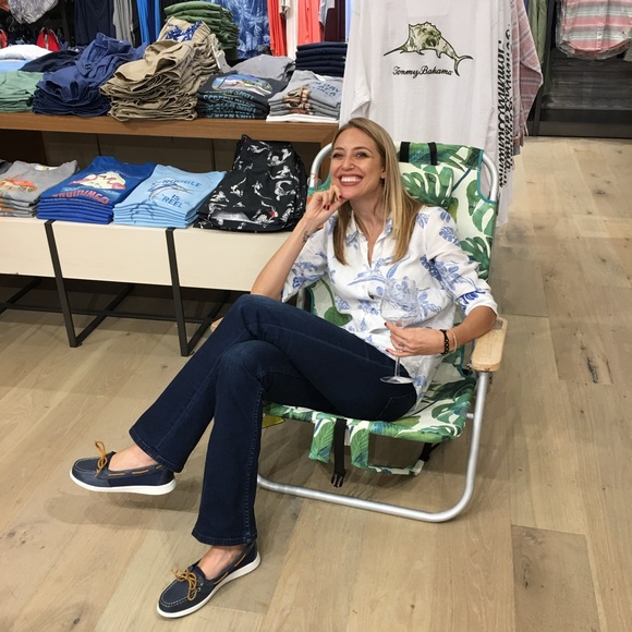 Tommy Bahama button up shirt - Picture 2 of 3